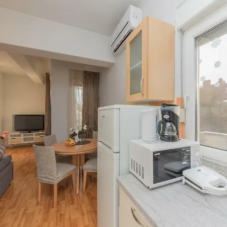 Lili Family Apartamento Zadar