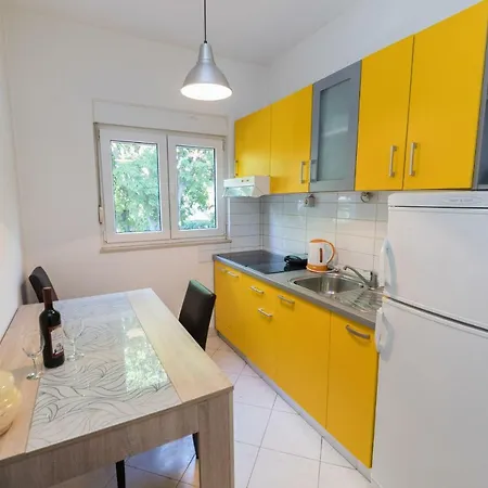 Lili Family Apartamento *